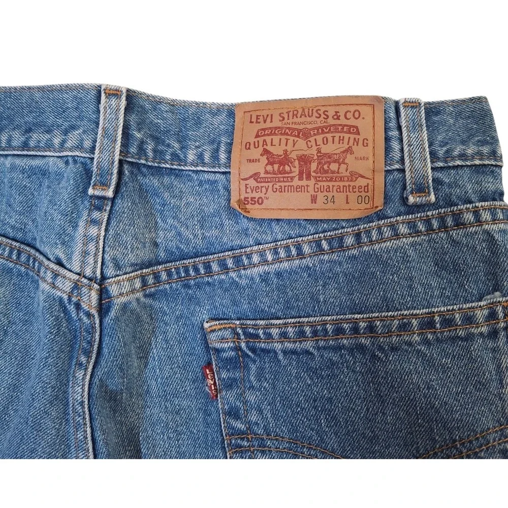 Vintage Levi's 550 Relaxed Fit Shorts Men's 34* Blue Denim Medium Wash 6.5